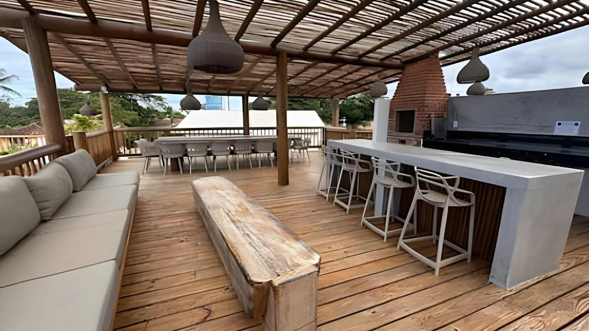 Suite P/ 3 Pessoas - R. Mucuge Porto Seguro